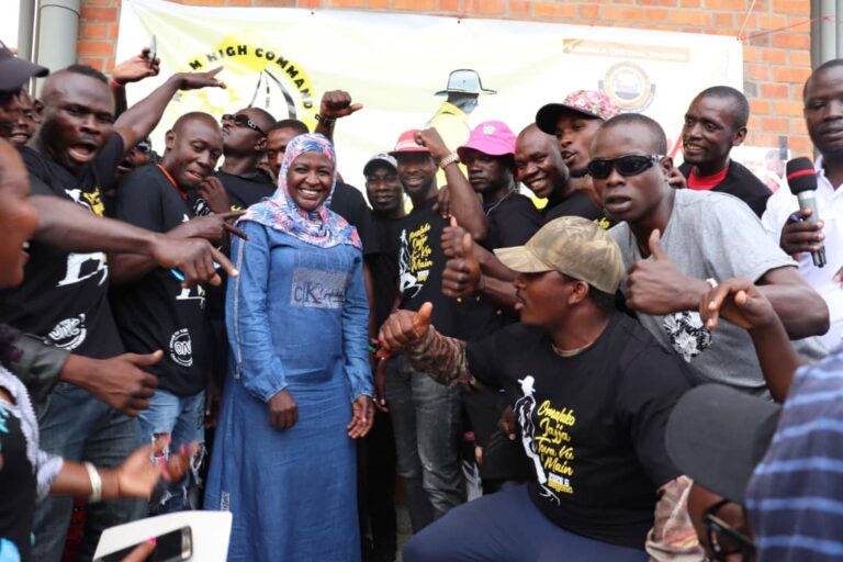 HUNDREDS OF KAMWOKYA GHETTO YOUTH JOIN ‘JAJJA TOVA KU MAIN’ CAMPAIGN, SENDS TOUGH MESSAGE TO MUSEVENI