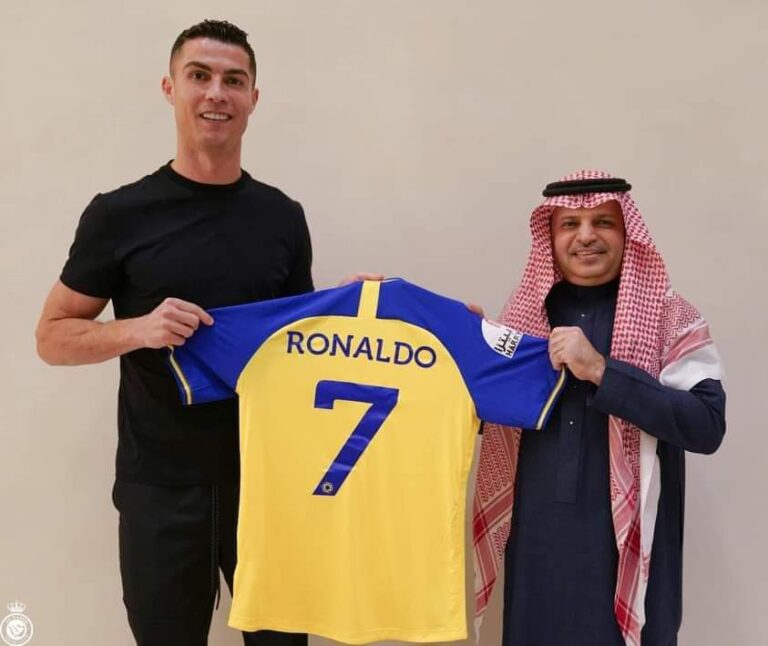 RIO FERDINAND SPEAKS OUT ON CRISTIANO RONALDO’S MOVE TO SAUDI ARABIA’S AL-NASSR, ATTACKS MEDIA