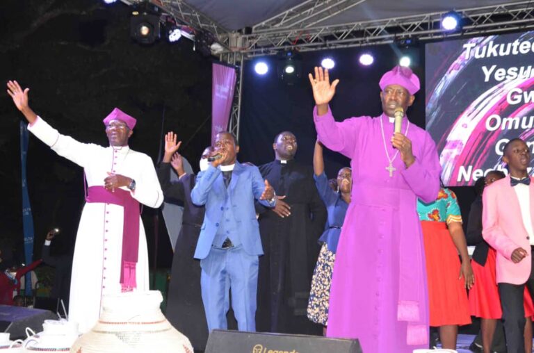 ARCHBISHOP KAZIIMBA SPEAKS OUT ON BISHOP LUWALIRA’S SUCCESSOR DURING A MEGA CROSSOVER NIGHT @ NAMIREMBE, SENDS TOUGH MESSAGE TO THE HOUSE OF BISHOPS