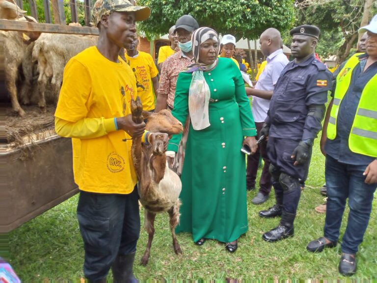 JUST IN! MUSEVENI LAUNCHES ANOTHER WAR IN LUWERO TRIANGLE, GIVES TOUGH DIRECTIVES TO ONC BOSS HADIJAH NAMYALO